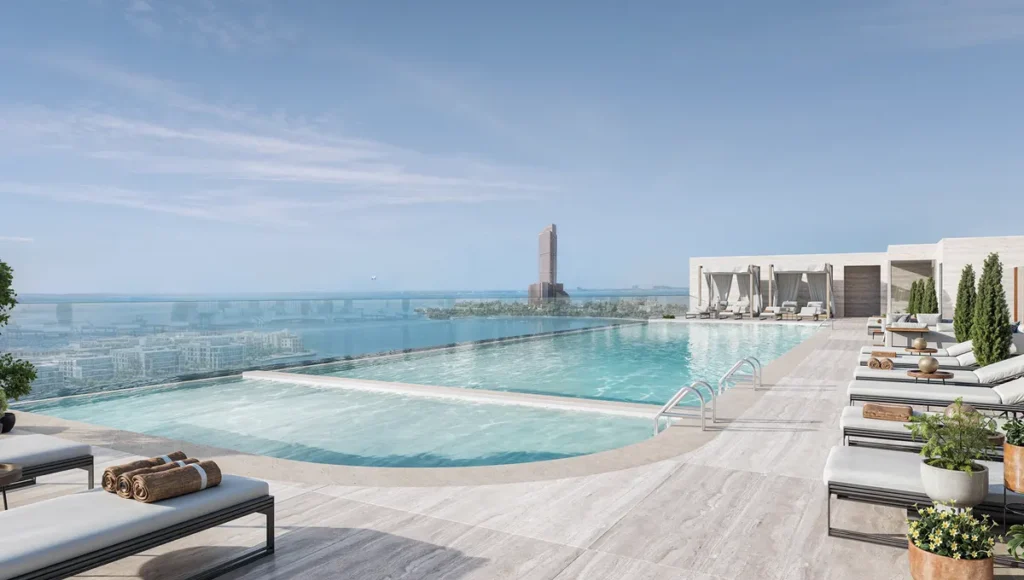 Infinity Pool of Vienna House Beach Residence